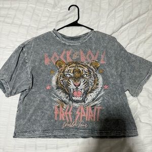 Rock and roll boutique crop top oversized!!